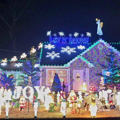 2023 Bay Shore Christmas House